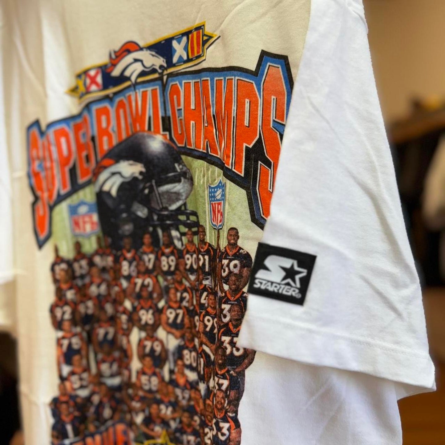 Vintage 90s Denver Broncos Super Bowl Champs NFL Football T-Shirt