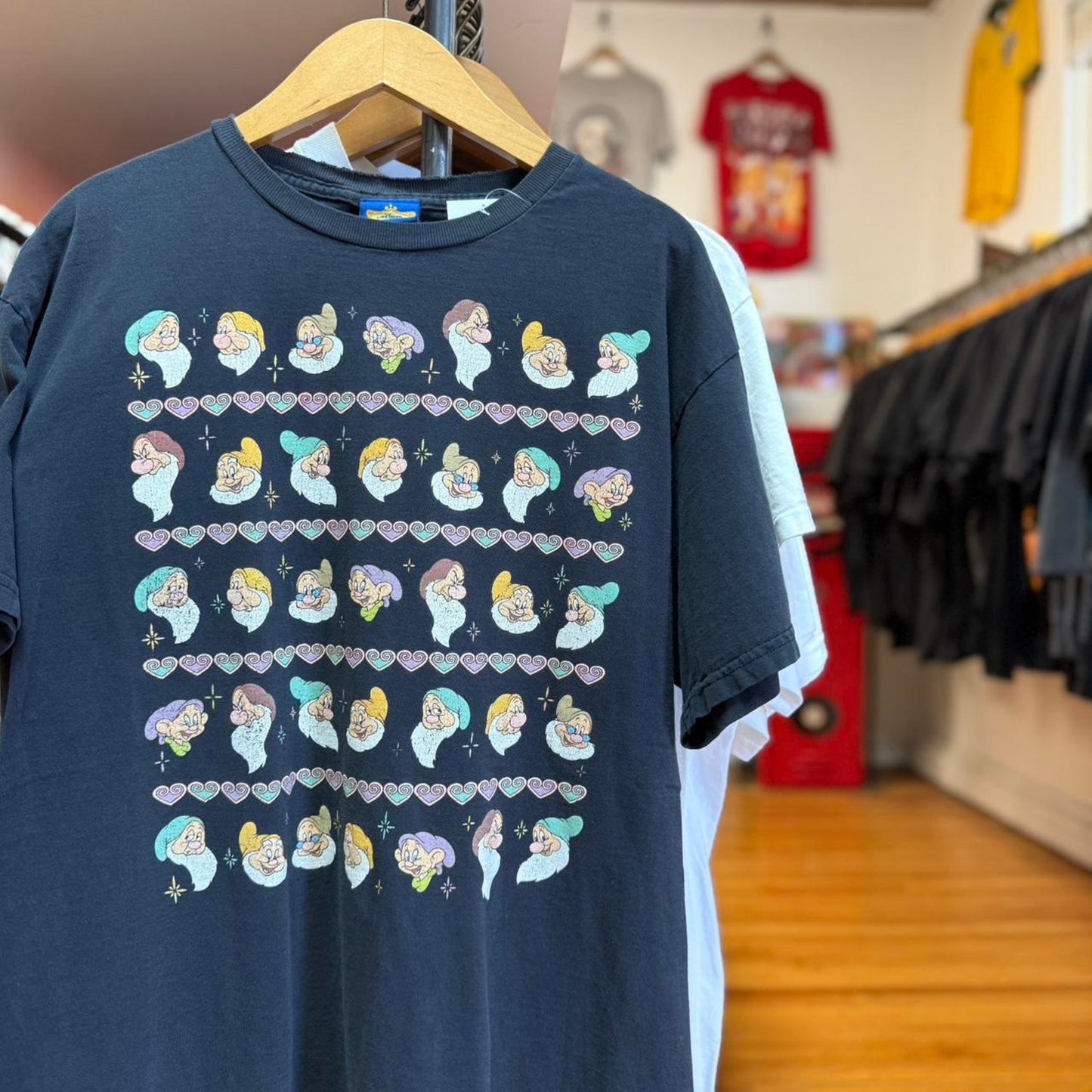 Vintage 90s Disney Snow White Dwarves Mickey T-Shirt