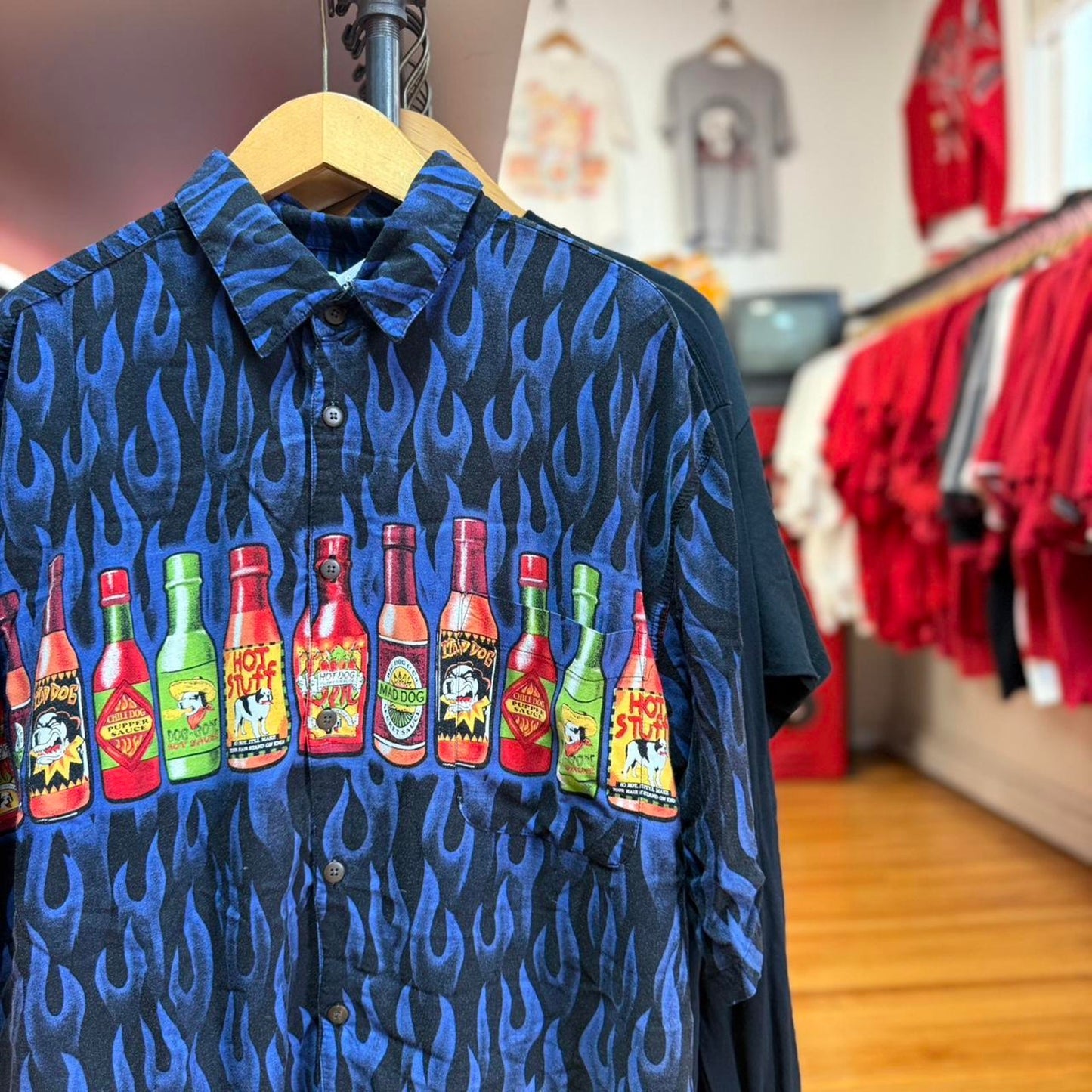 Vintage 90s Big Dogs Hot Sauce Flame Shirt - X-Large