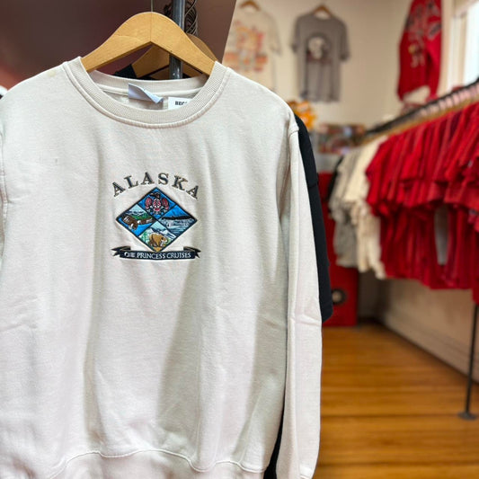Vintage 90s Princess Cruises Animal Nature Embroidered Crewneck