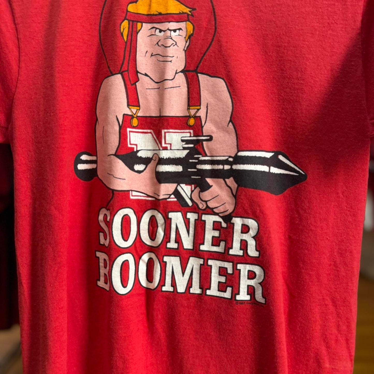 Vintage 90s Nebraska Huskers Sooner Boomer Rambo Football T-Shirt - Medium