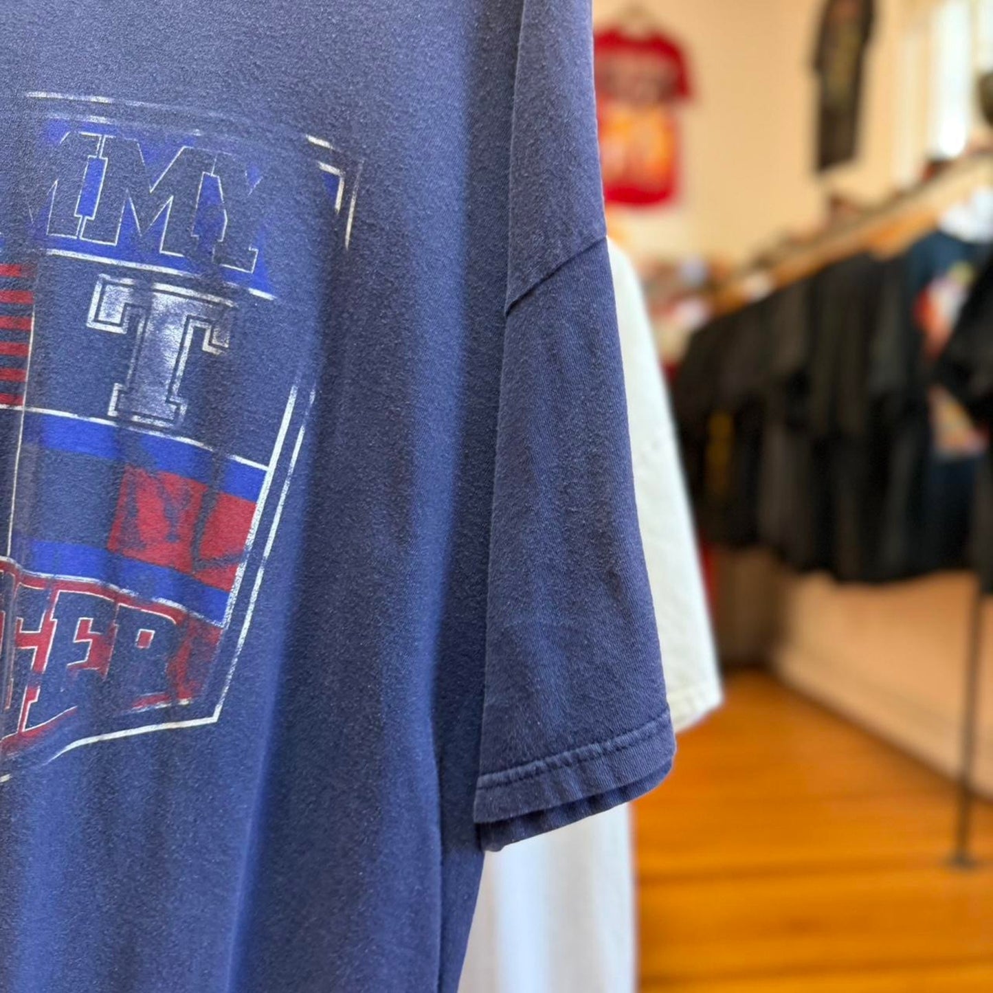 Vintage 90s Tommy Hilfiger Faded Crest T-Shirt
