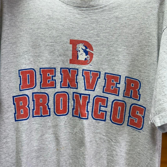 Vintage 90s Denver Broncos NFL Football T-Shirt