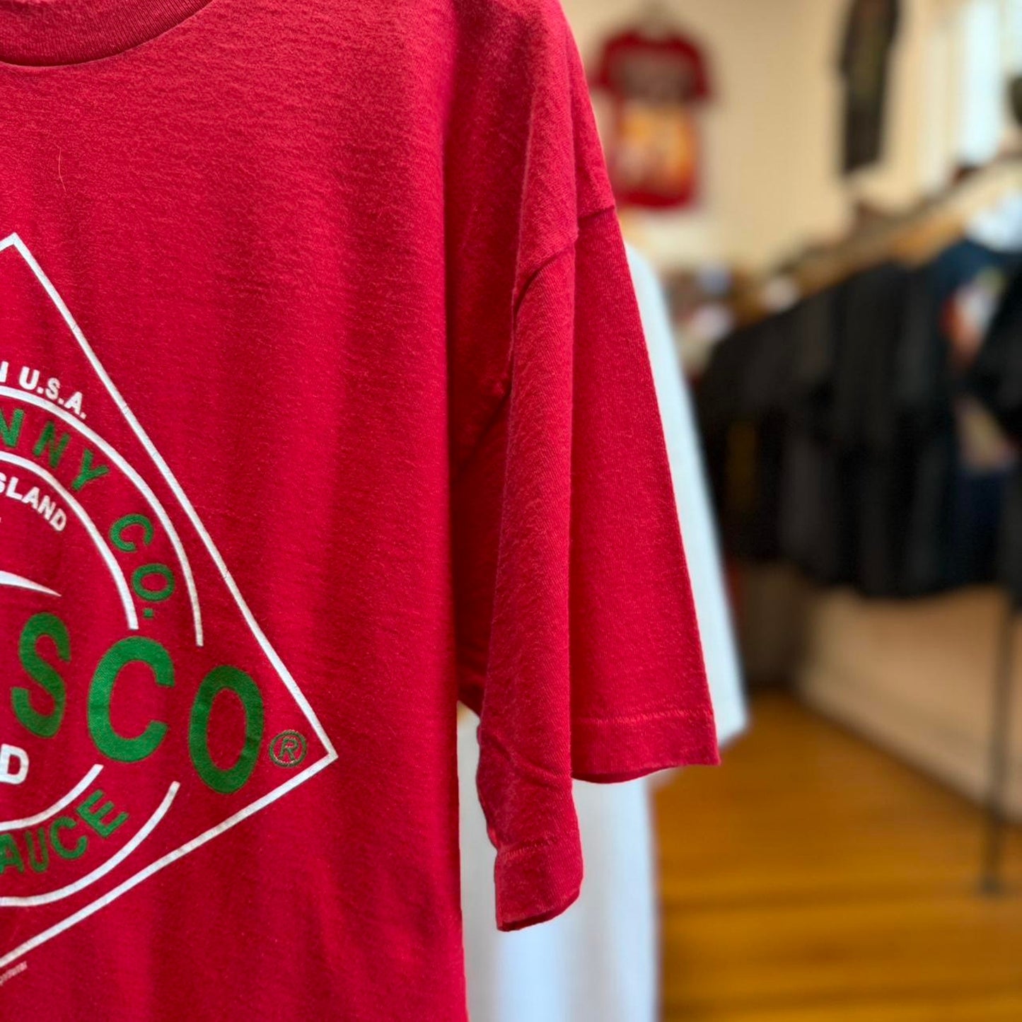 Vintage 90s Tabasco Hot Sauce Food T-Shirt