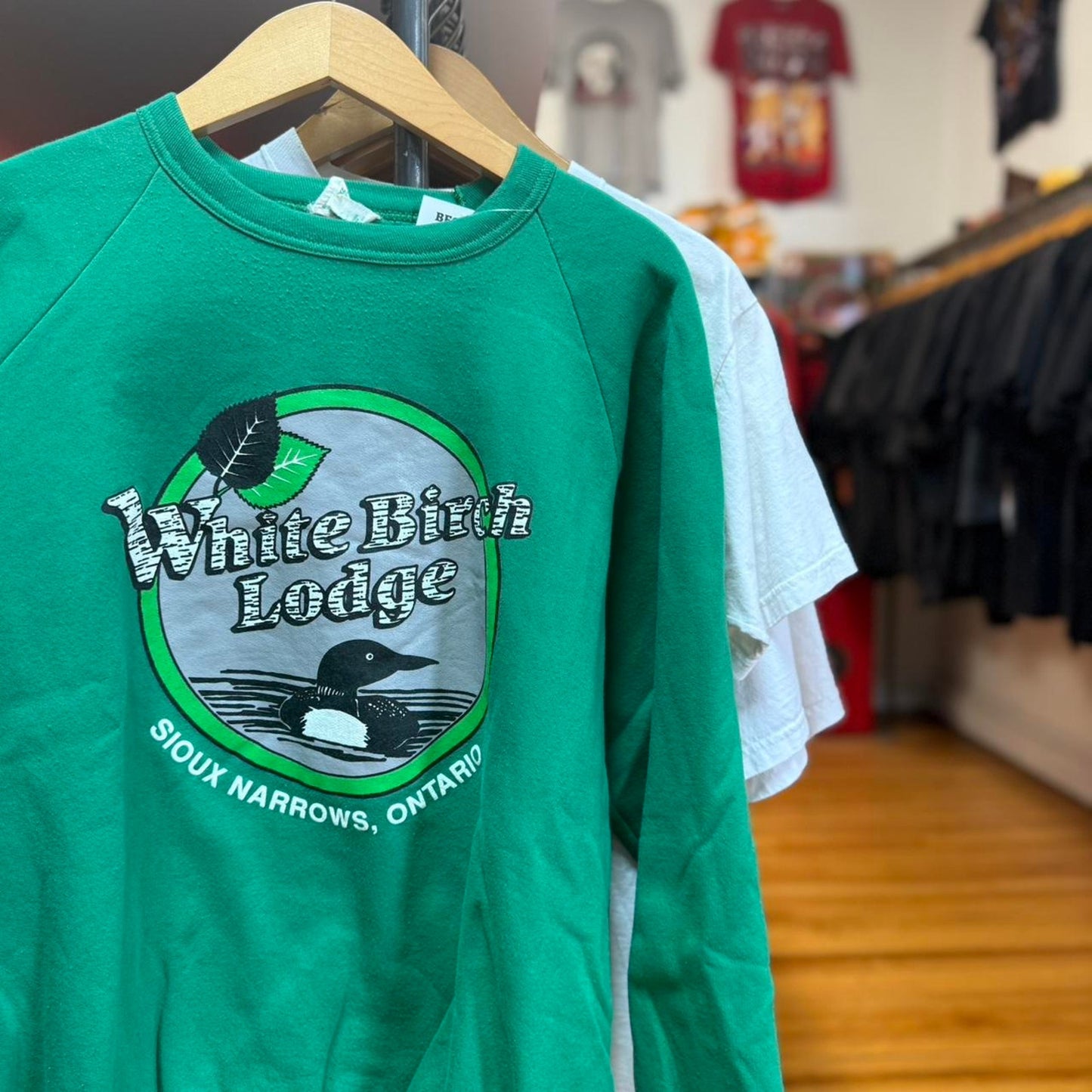 Vintage 90s Duck White Birch Lodge Animal Crewneck