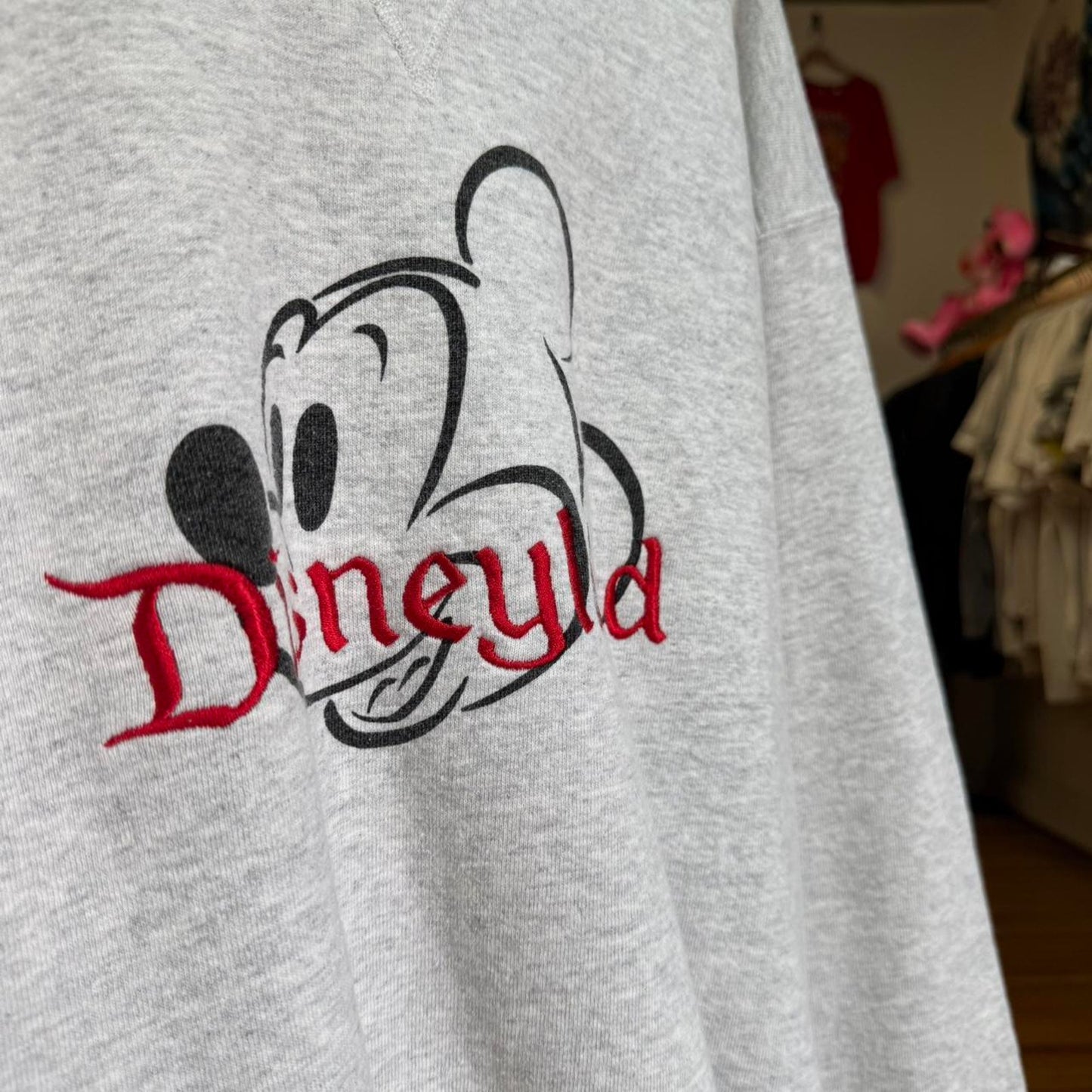 Vintage 90s Disneyland Mickey Mouse Disney Cartoon Crewneck