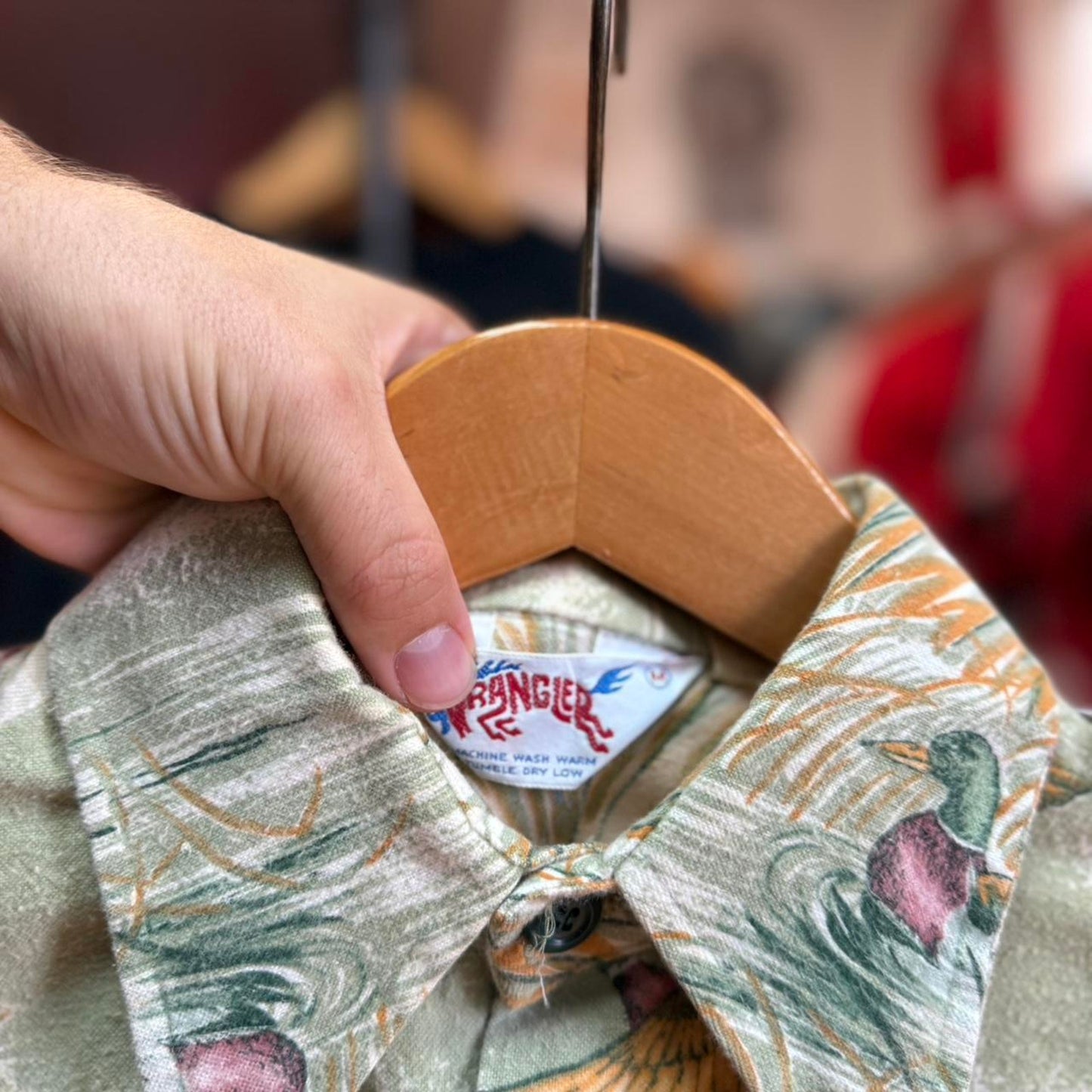 Vintage 90s Duck Animal Button Up Shirt - Medium