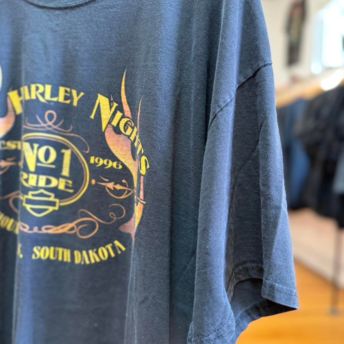 Vintage Y2K Harley Davidson Motorcycles Hot Night Flame Fire T-Shirt