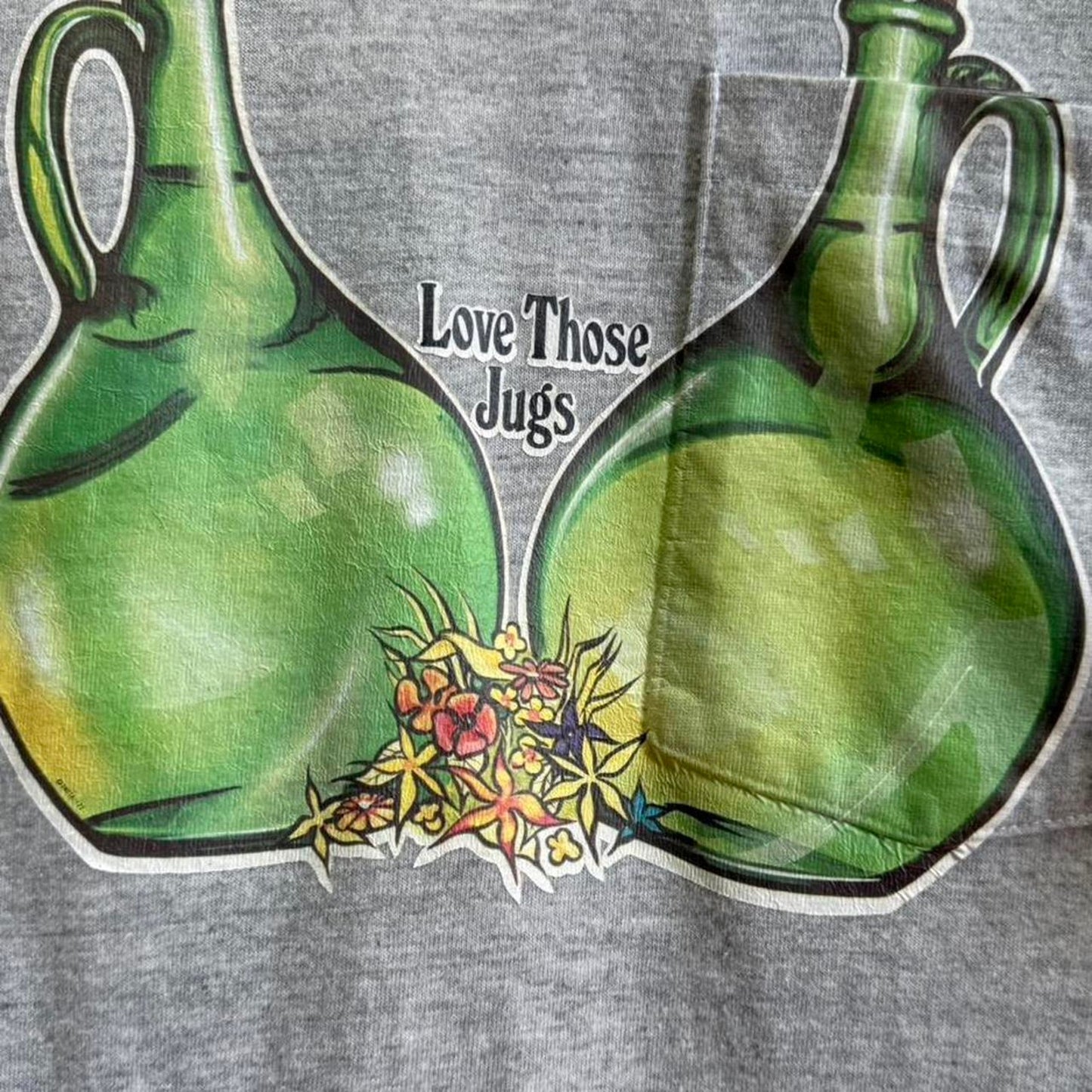 Vintage Love Those Jugs Boob Joke T-Shirt
