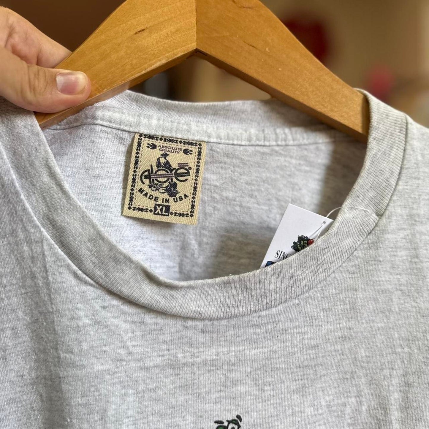 Vintage 90s Fishy About this Feller Fish Cartoon T-Shirt