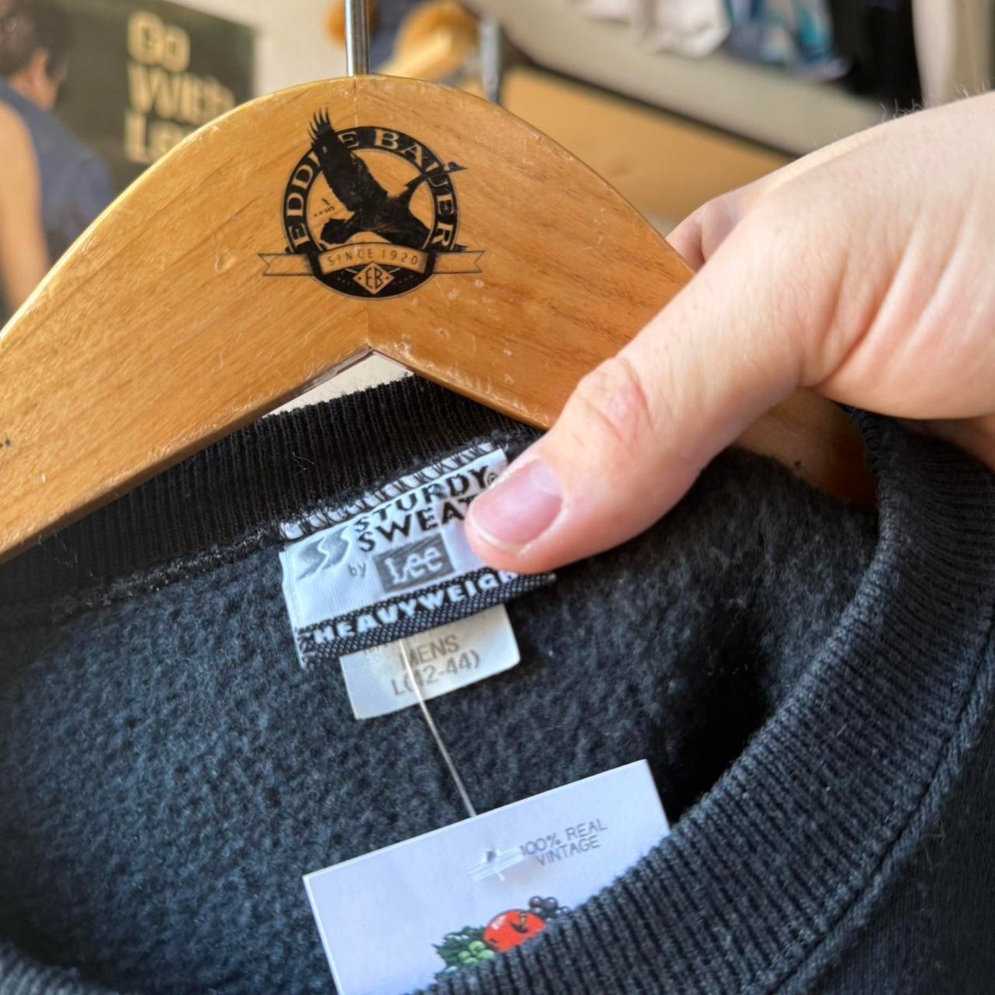 Vintage 90s Wolf Animal Nature Crewneck - Large
