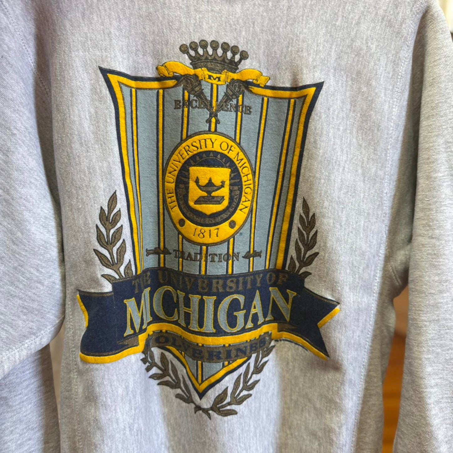 Vintage 90s Michigan Wolverines School Crest Crewneck