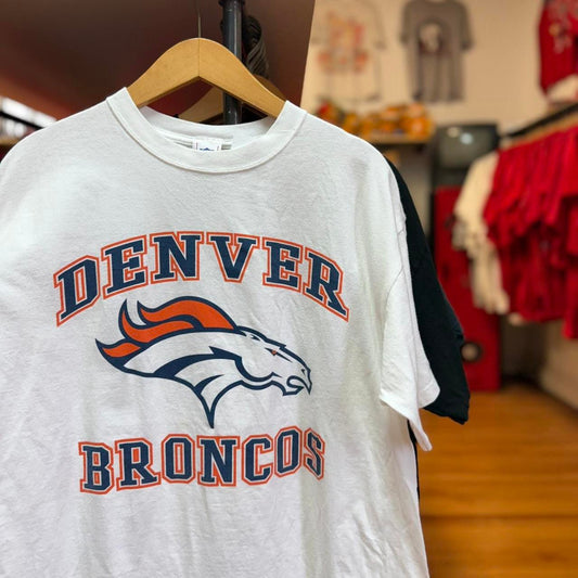 Vintage 90s Denver Broncos NFL Football T-Shirt