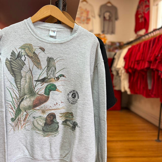 Vintage 90s Duck Animal Nature Ducks Crewneck