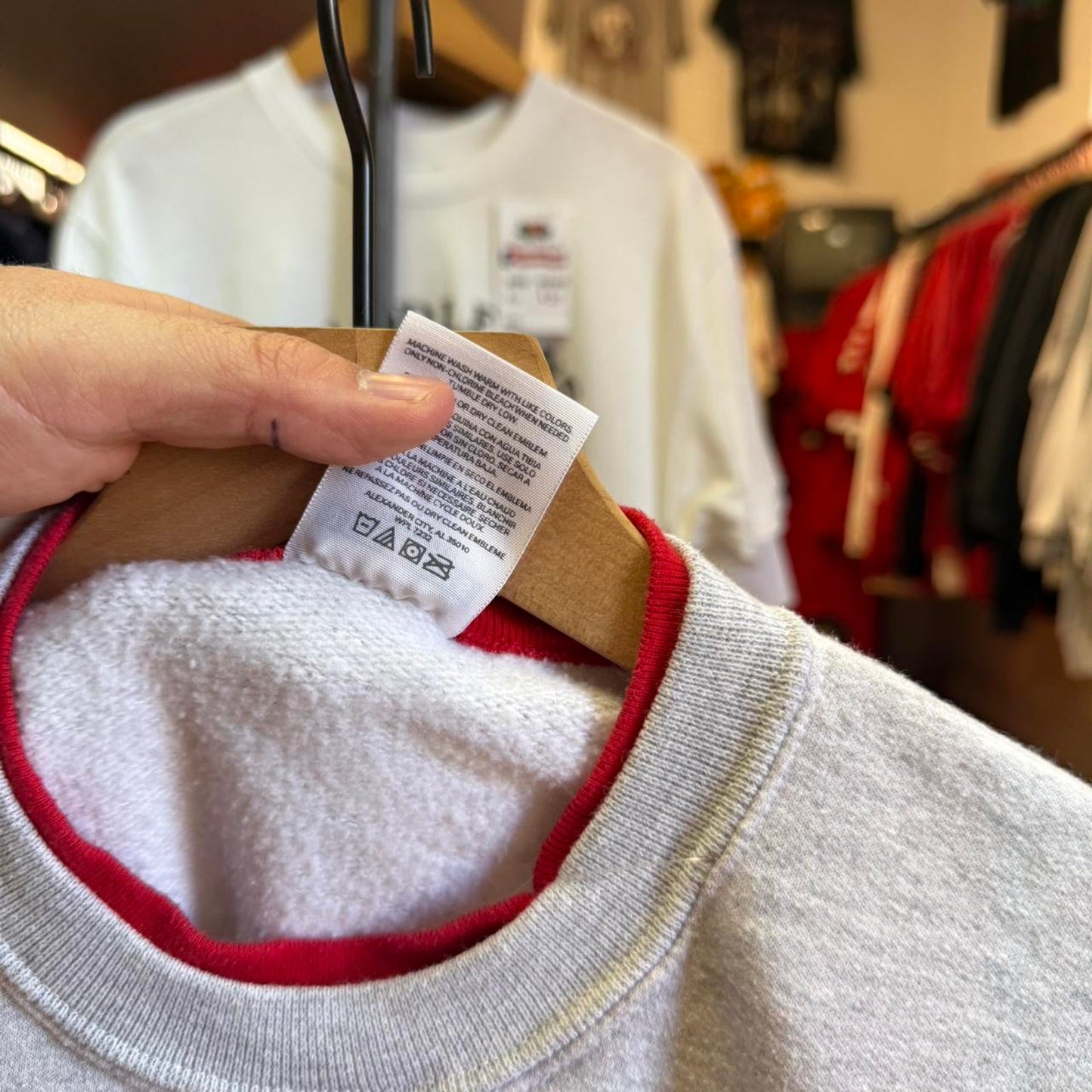 Vintage 90s Nebraska Huskers USA Flag Crewneck - Large