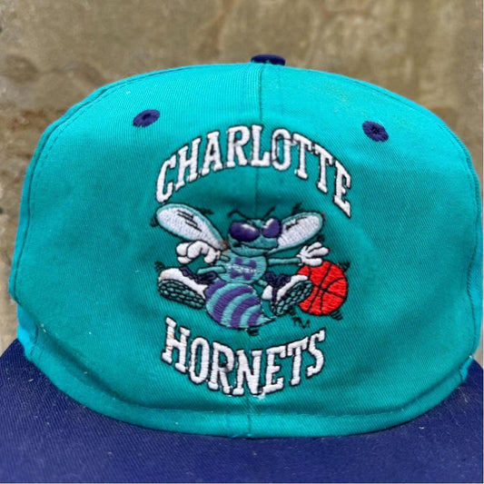 Vintage 90s Charlotte Hornets NBA Snapback