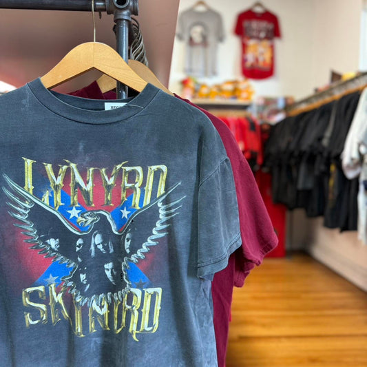 Vintage 90s Faded Black Lynyrd Skynrd Band T-Shirt