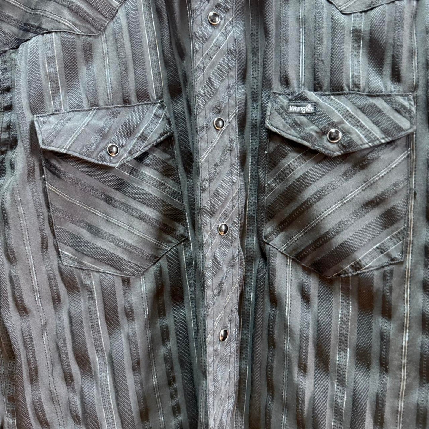 Vintage 90s Wrangler Pearl Snap Shirt - Medium