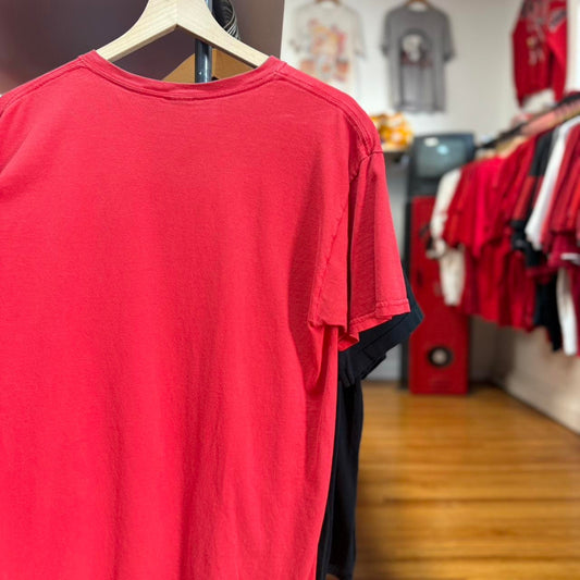 Vintage Y2K Nebraska Huskers Volleyball T-Shirt - Large