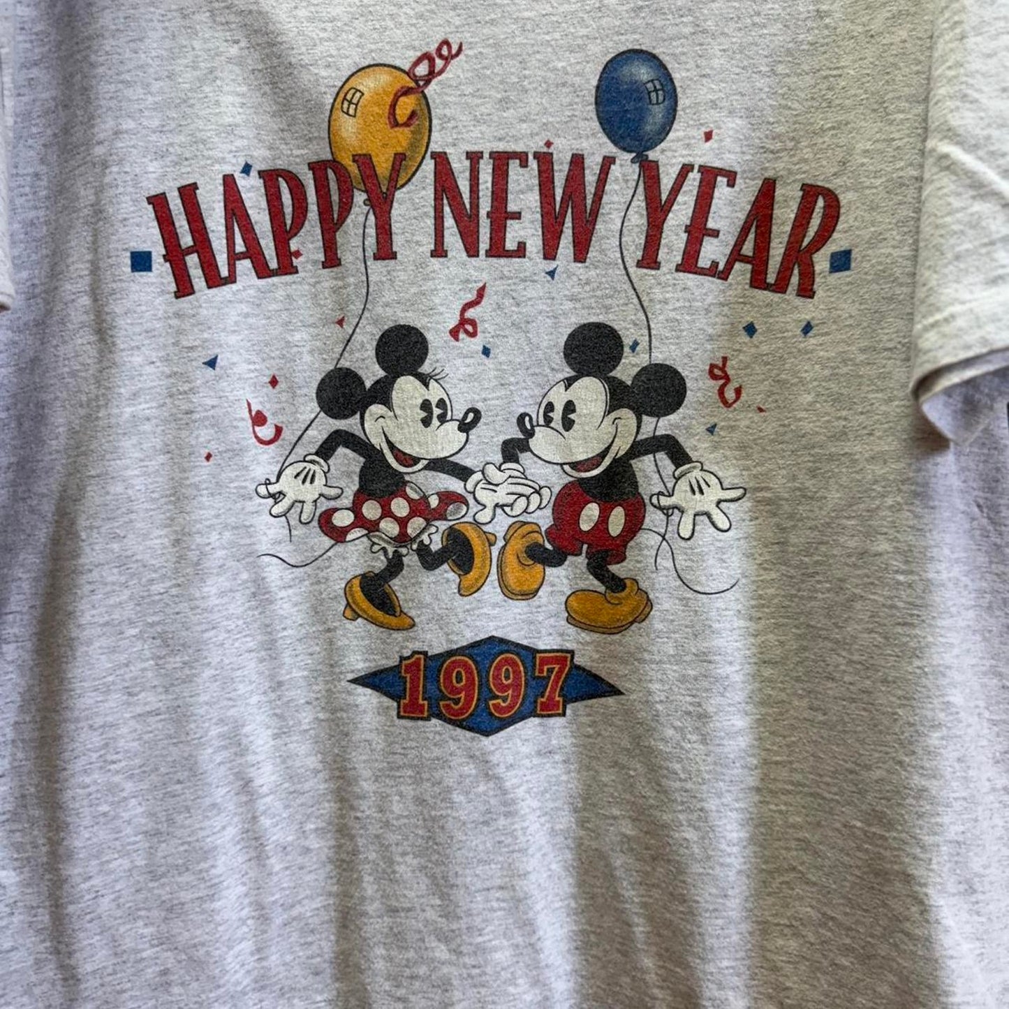 Vintage 90s Disney Mickey Mouse Happy New Year T-Shirt