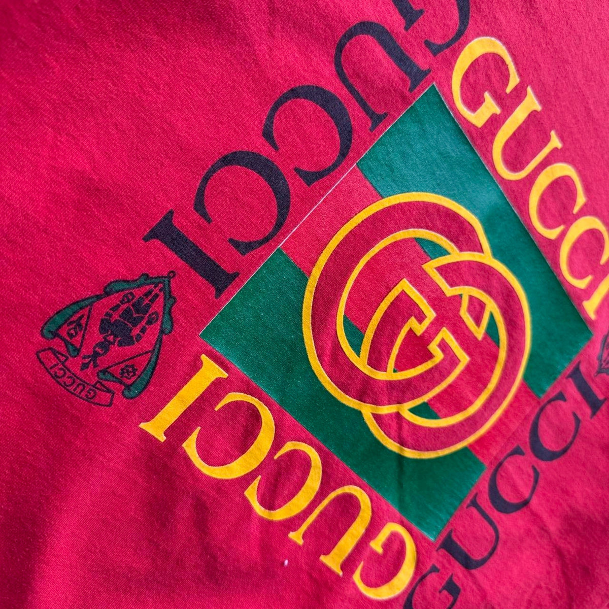 Vintage 90s Gucci Logo T-Shirt - Large
