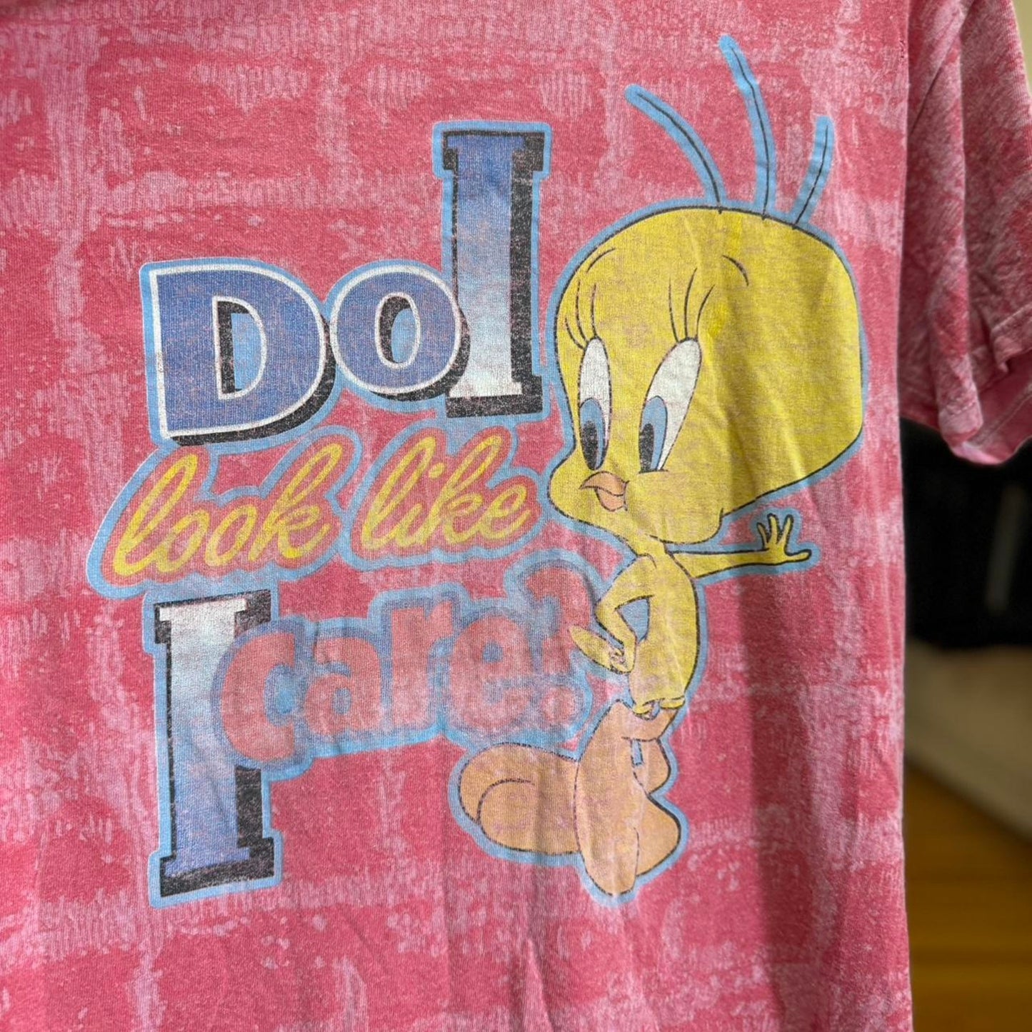 Vintage 90s Tweety Looney Tunes Cartoon T-Shirt