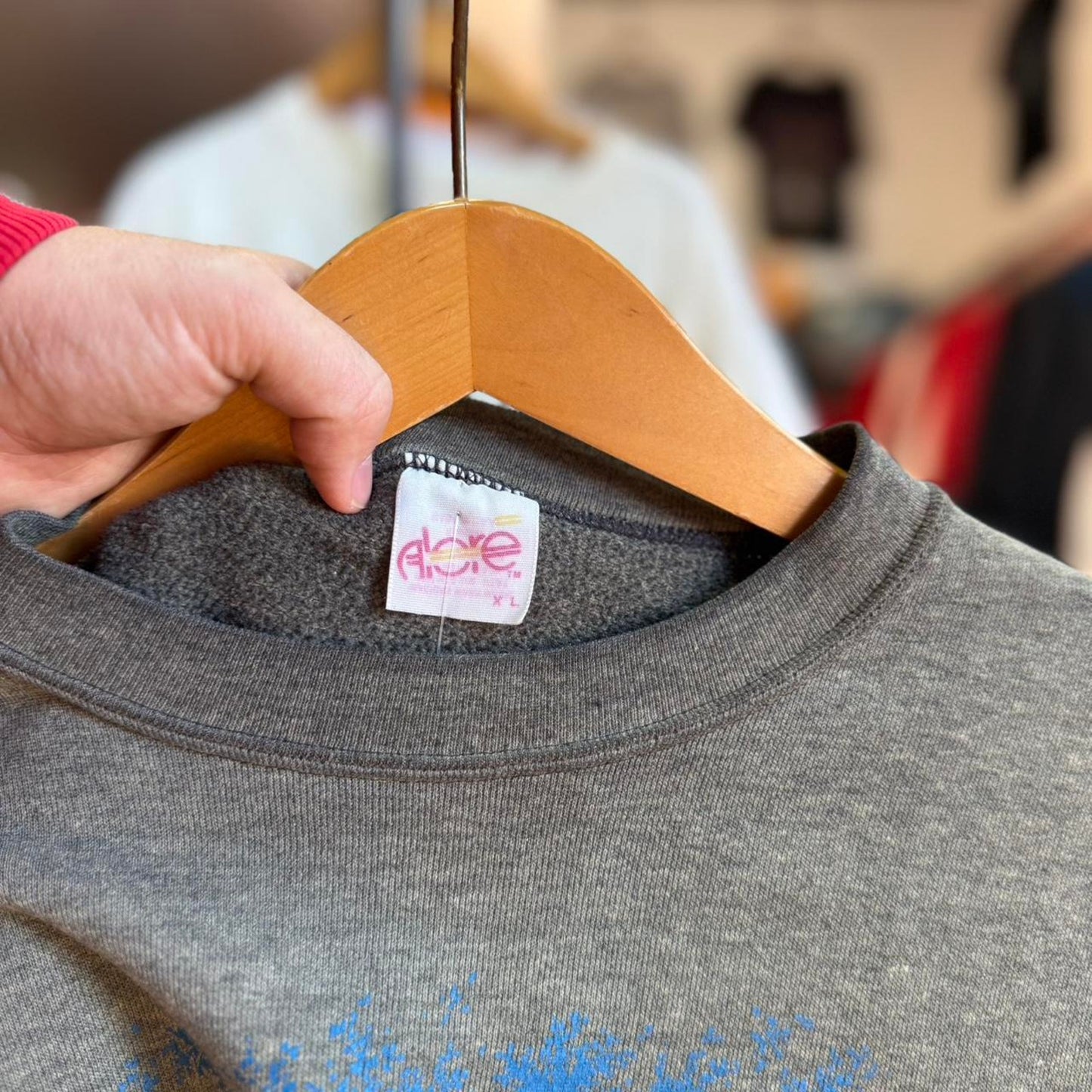 Vintage 90s Deer Animal Nature River Crewneck - Large