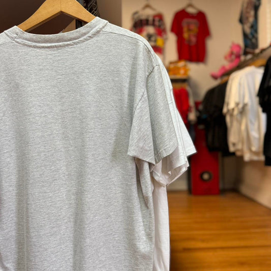 Vintage 90s Looney Tunes Bugs Bunny Cartoon T-Shirt