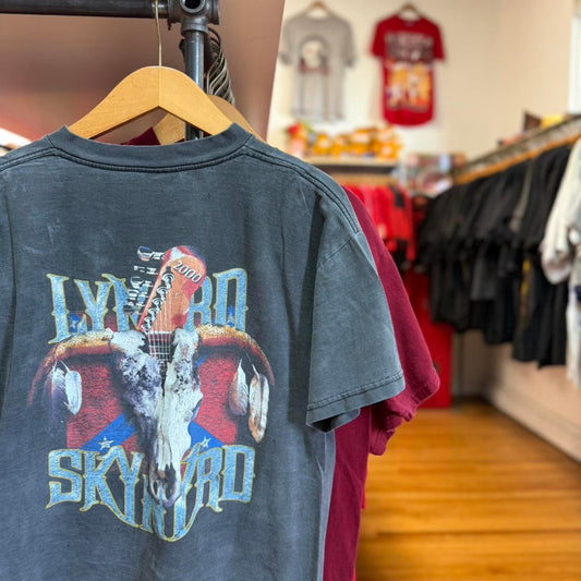 Vintage 90s Faded Black Lynyrd Skynrd Band T-Shirt