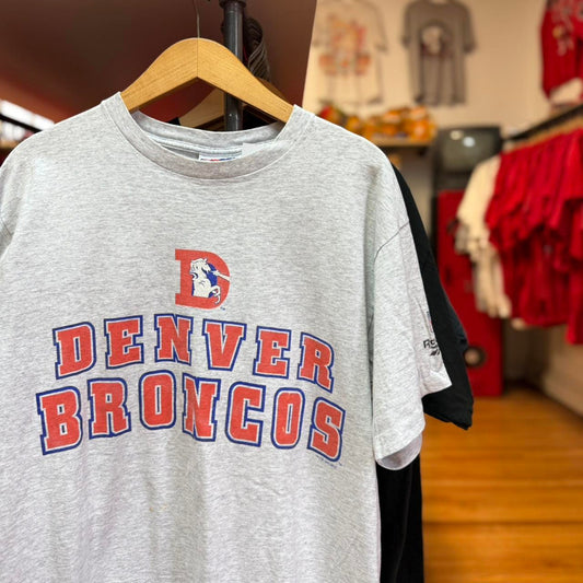 Vintage 90s Denver Broncos NFL Football T-Shirt