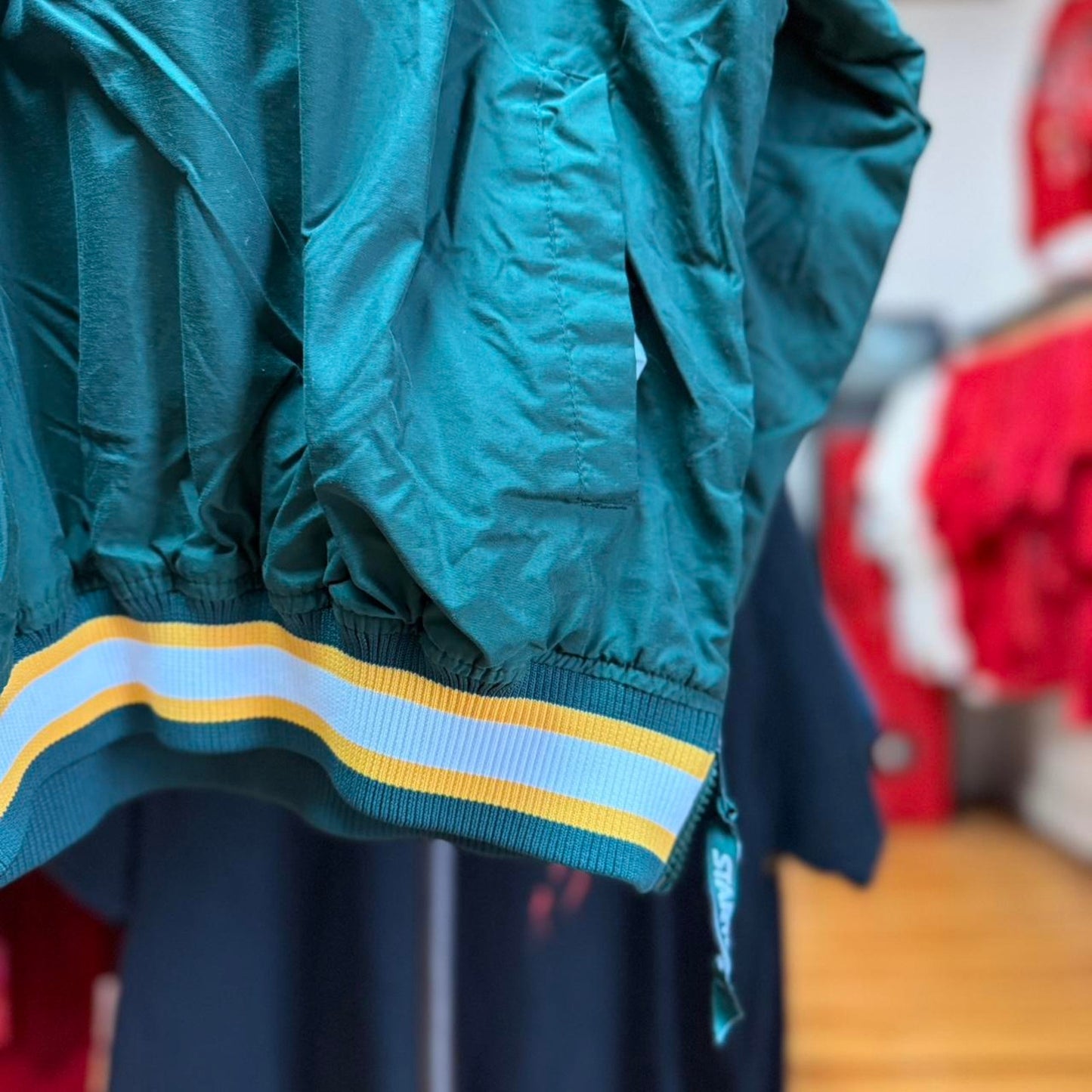 Vintage 90s Green Bay Packers Windbreaker Jacket