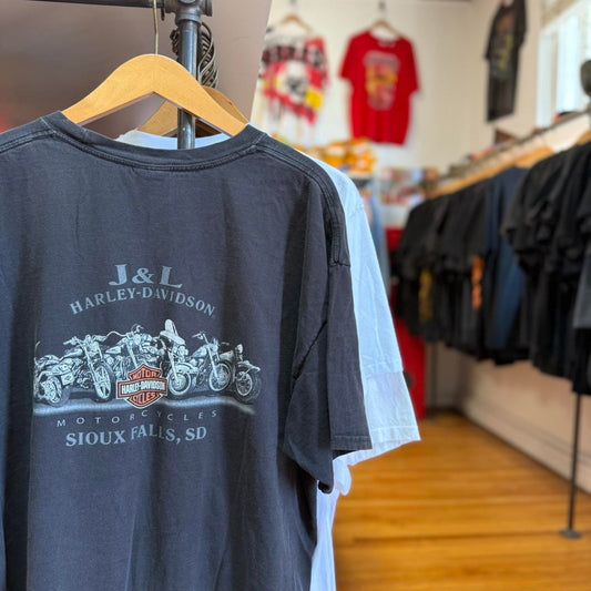 Vintage Y2K Harley Davidson Motorcycles Hot Night Flame Fire T-Shirt