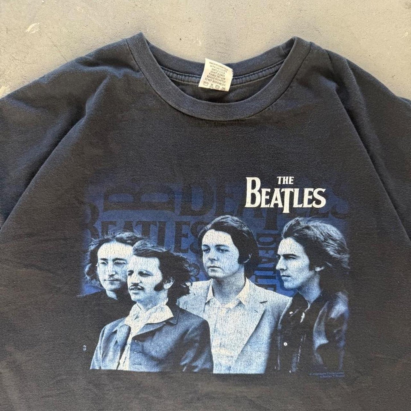 Vintage 2002 The Beatles Band T-Shirt - XX-Large