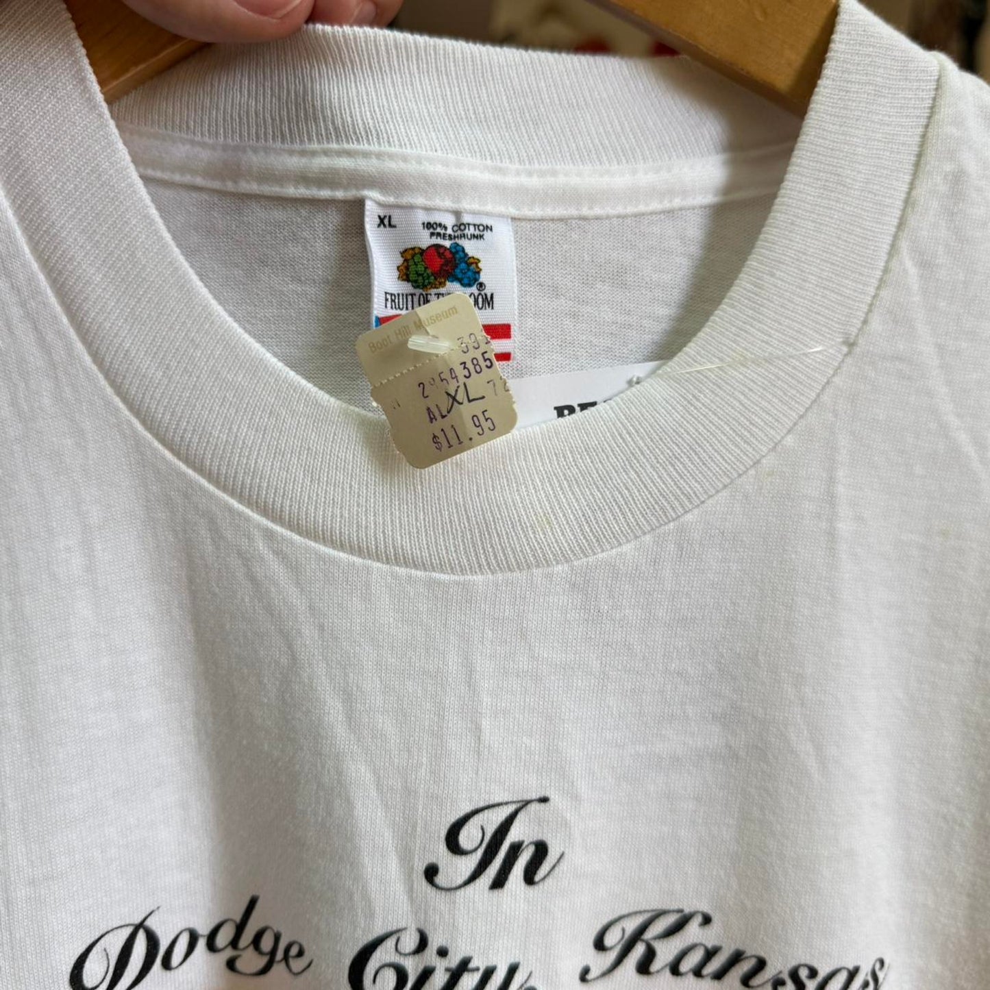 Vintage 90s Town Drunks Alcohol Parody Drinking Kansas T-Shirt