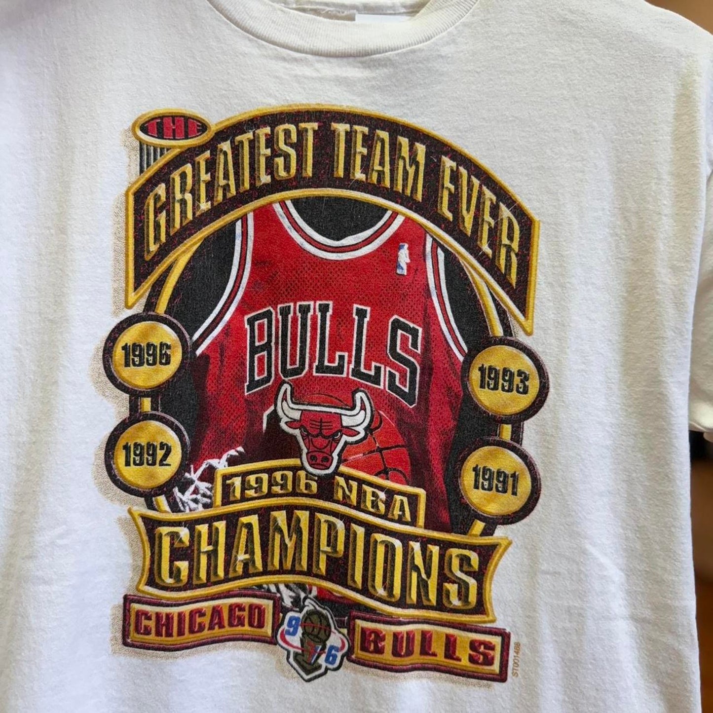 Vintage 90s Chicago Bulls Champions NBA Jersey T-Shirt