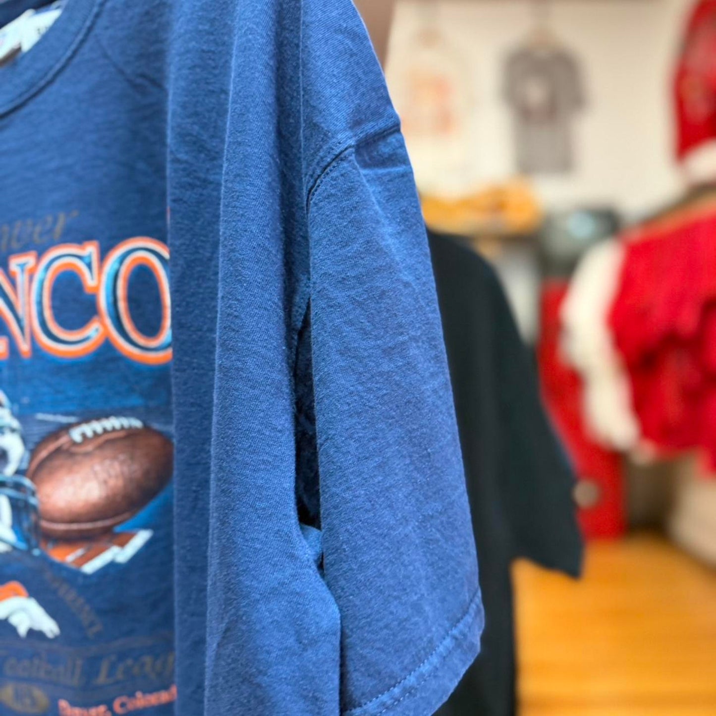 Vintage 90s Denver Broncos Football NFL T-Shirt