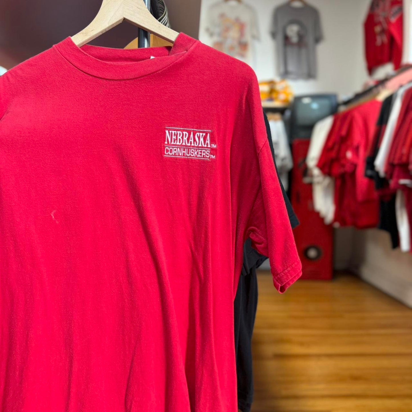 Vintage 90s Nebraska Huskers Football T-Shirt - X-Large