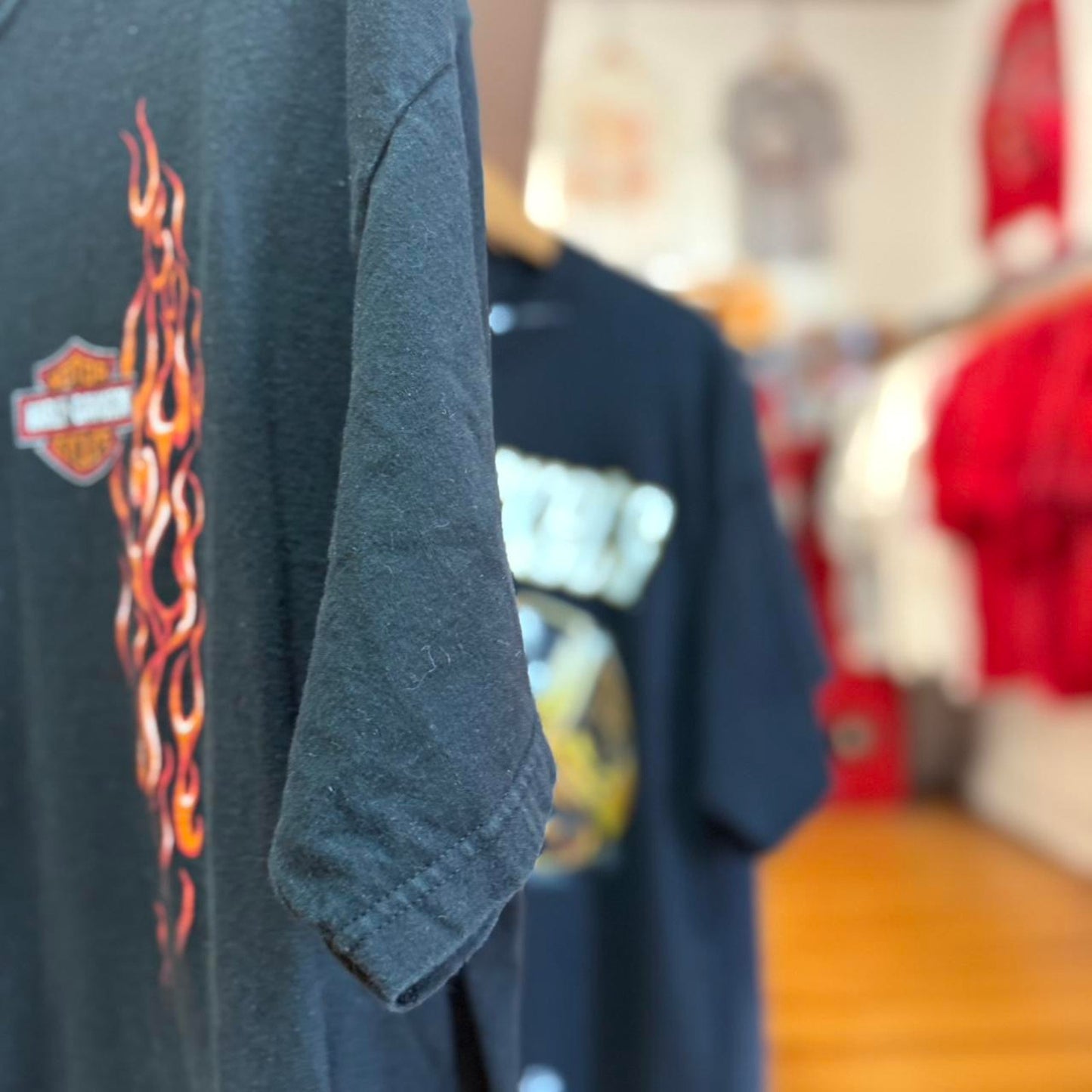 Vintage Y2K Harley Davidson Flame Eagle T-Shirt