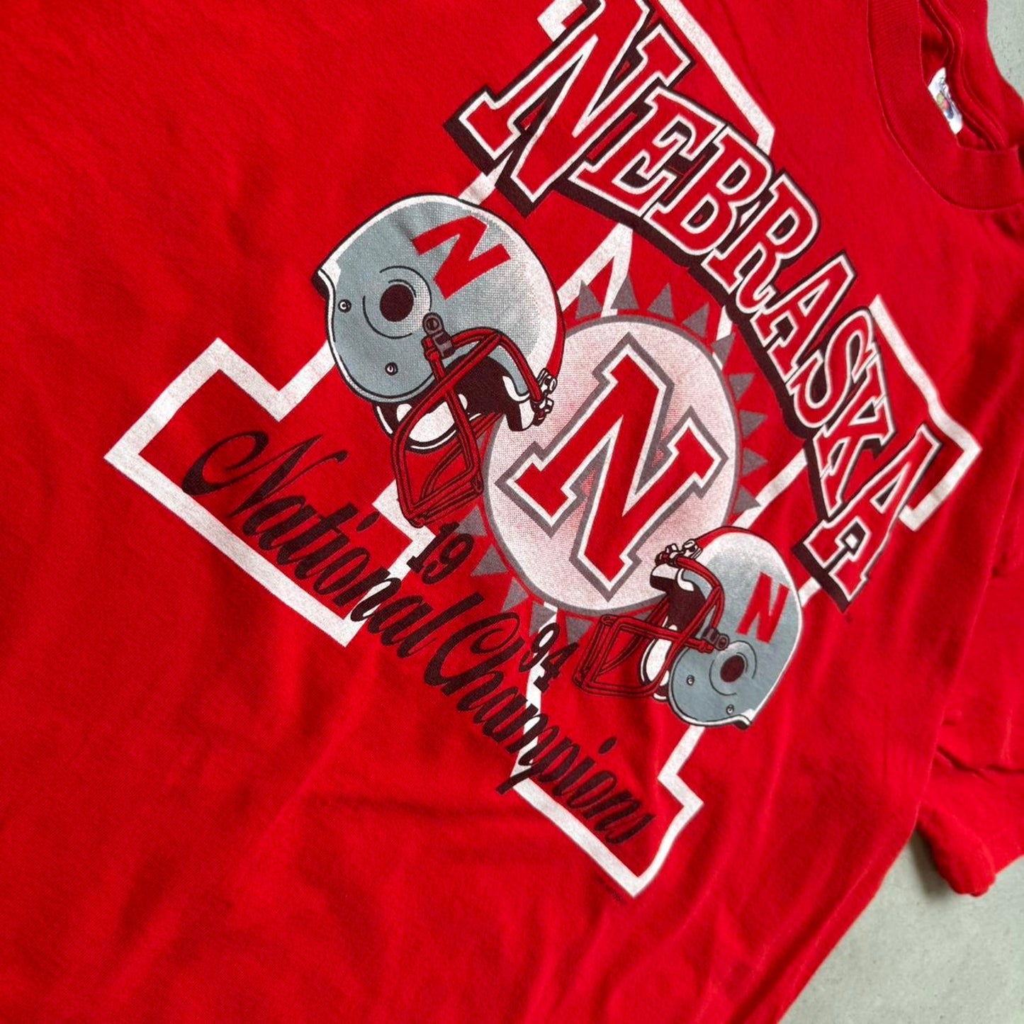 Vintage 1994 Nebraska Huskers National Champions Helmet T-Shirt - XX-Large