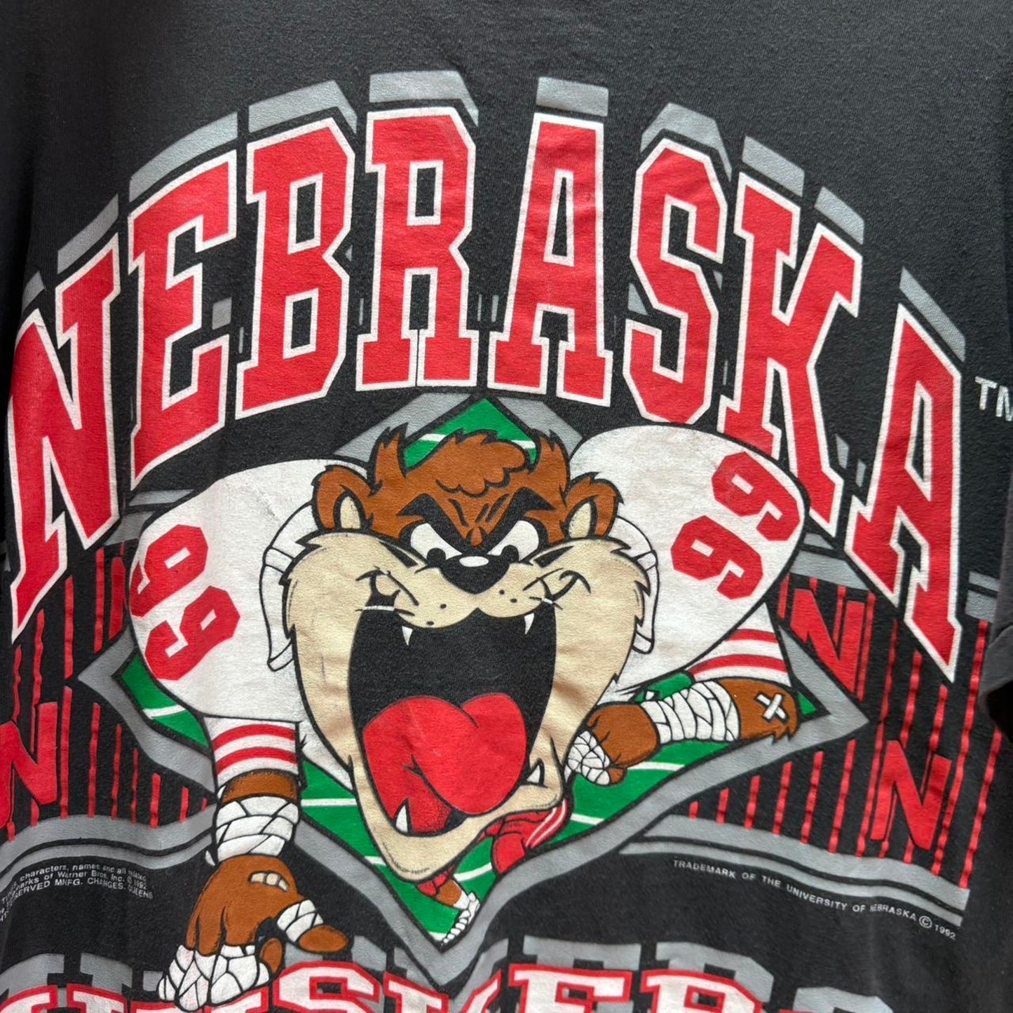 Vintage 90s Nebraska Huskers Taz Looney Tunes T-Shirt
