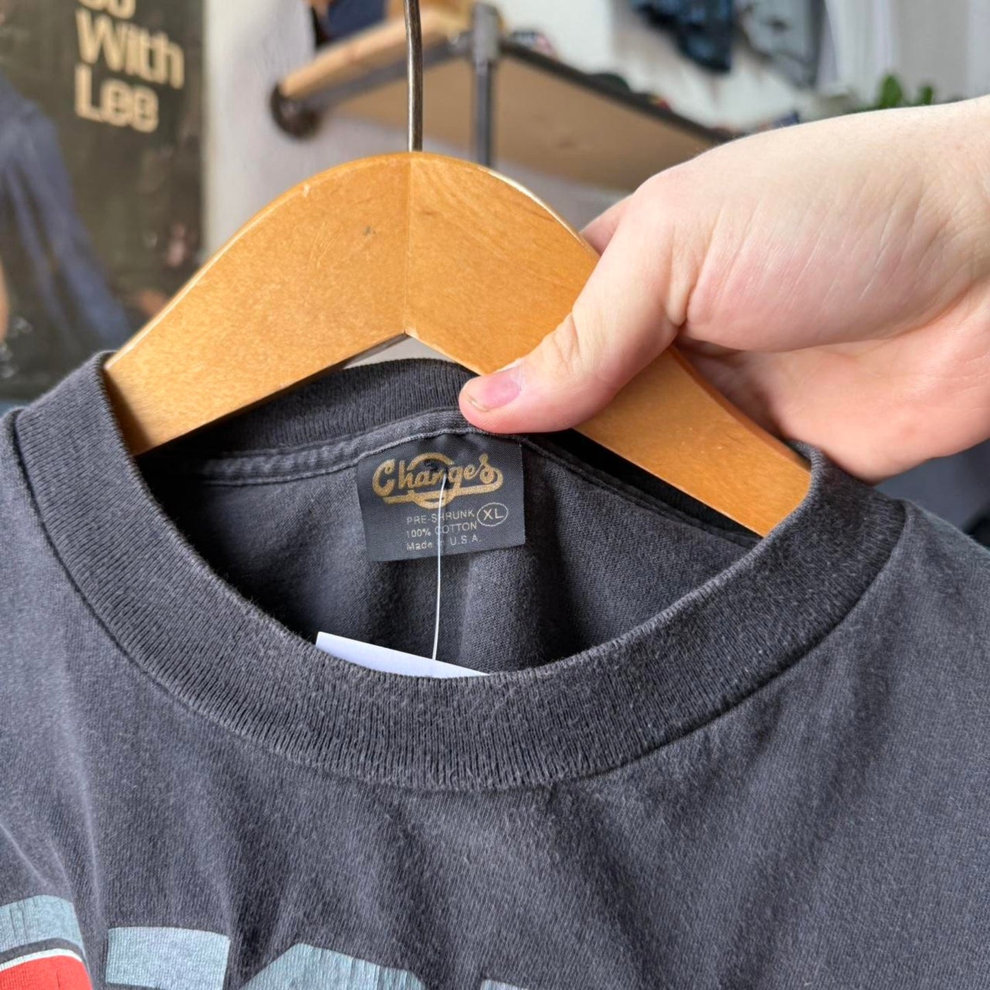 Vintage 90s Baltimore Orioles Taz Looney Tunes Cartoon MLB T-Shirt - X-Large