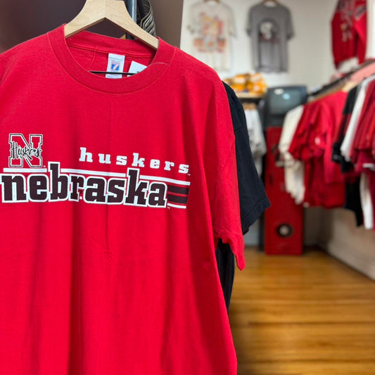 Vintage 90s Nebraska Huskers Cornhuskers Football T-Shirt - XX-Large