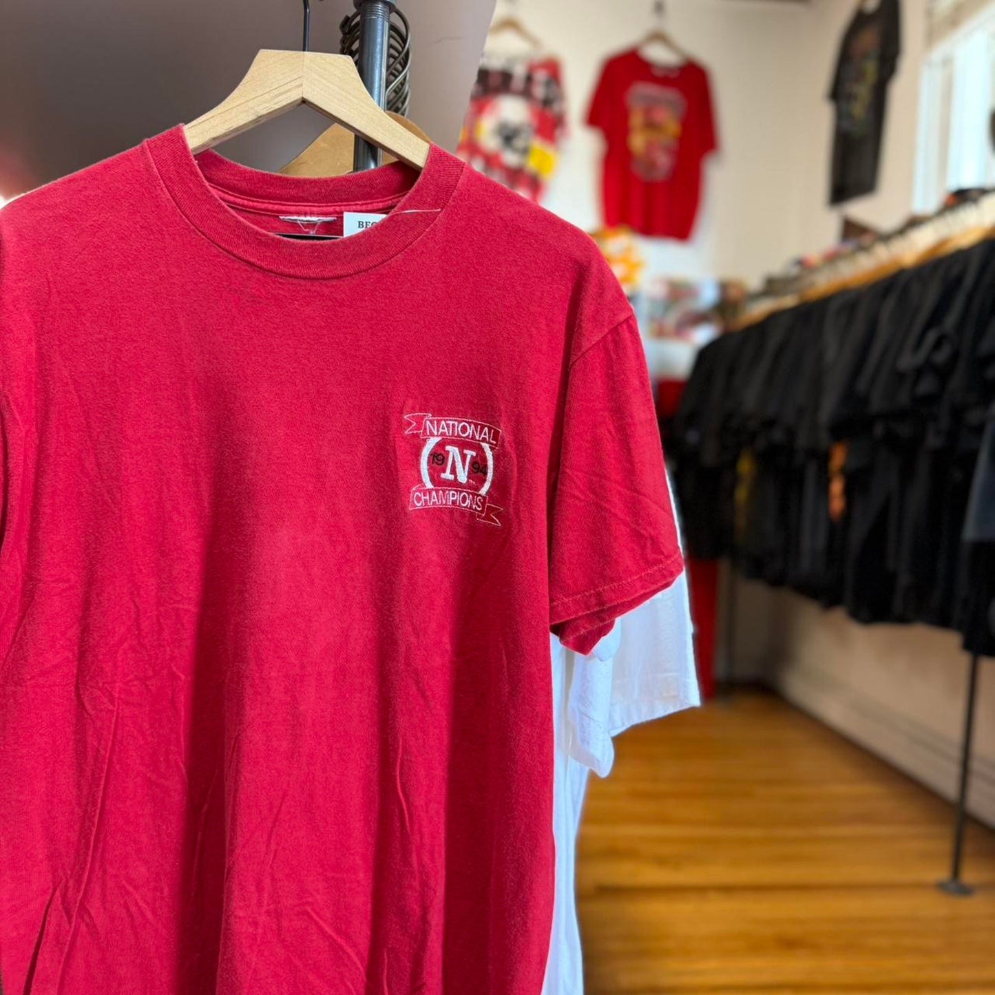 Vintage 90s Nebraska Huskers Embroidered T-Shirt