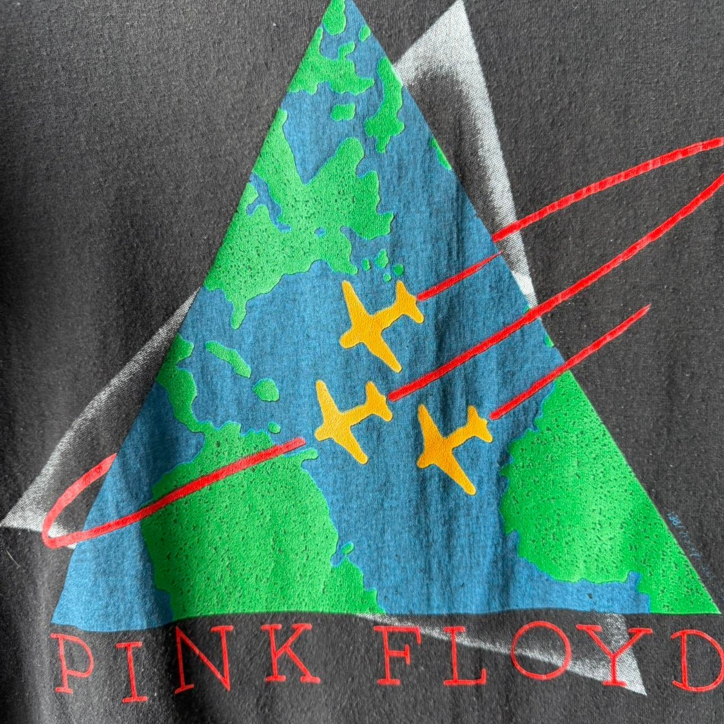 Vintage 1987 Pink Floyd World Tour Band T-Shirt - Large