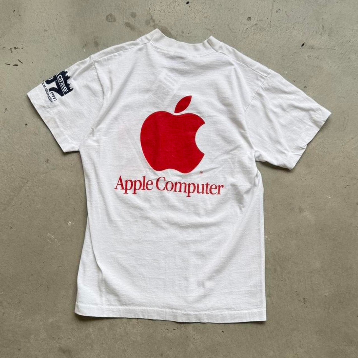 Vintage 1987 Apple Computers Race for the Rainbow Marathon T-Shirt - Medium