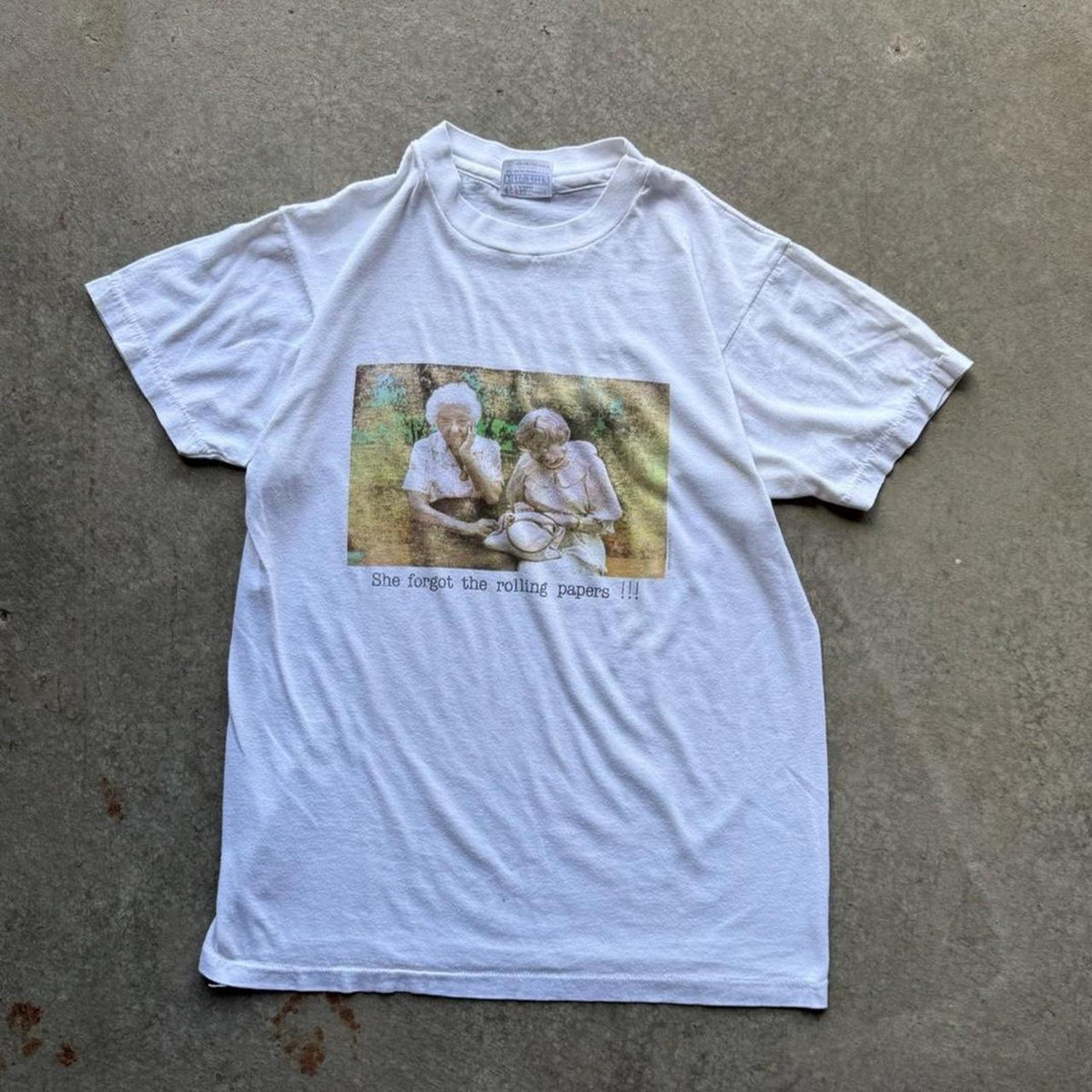 Vintage 80s She Forgot The Rolling Papers Humor T-Shirt - Medium