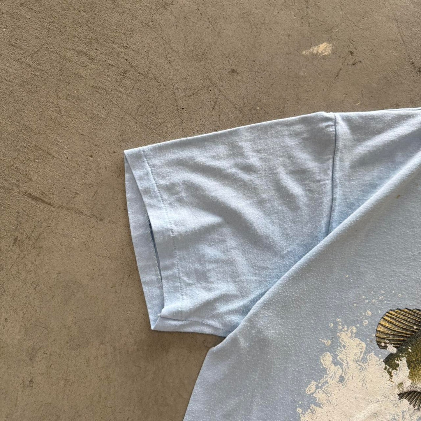 Vintage 80s Bass Fishing Animal Distressed T-Shirt - X-Large