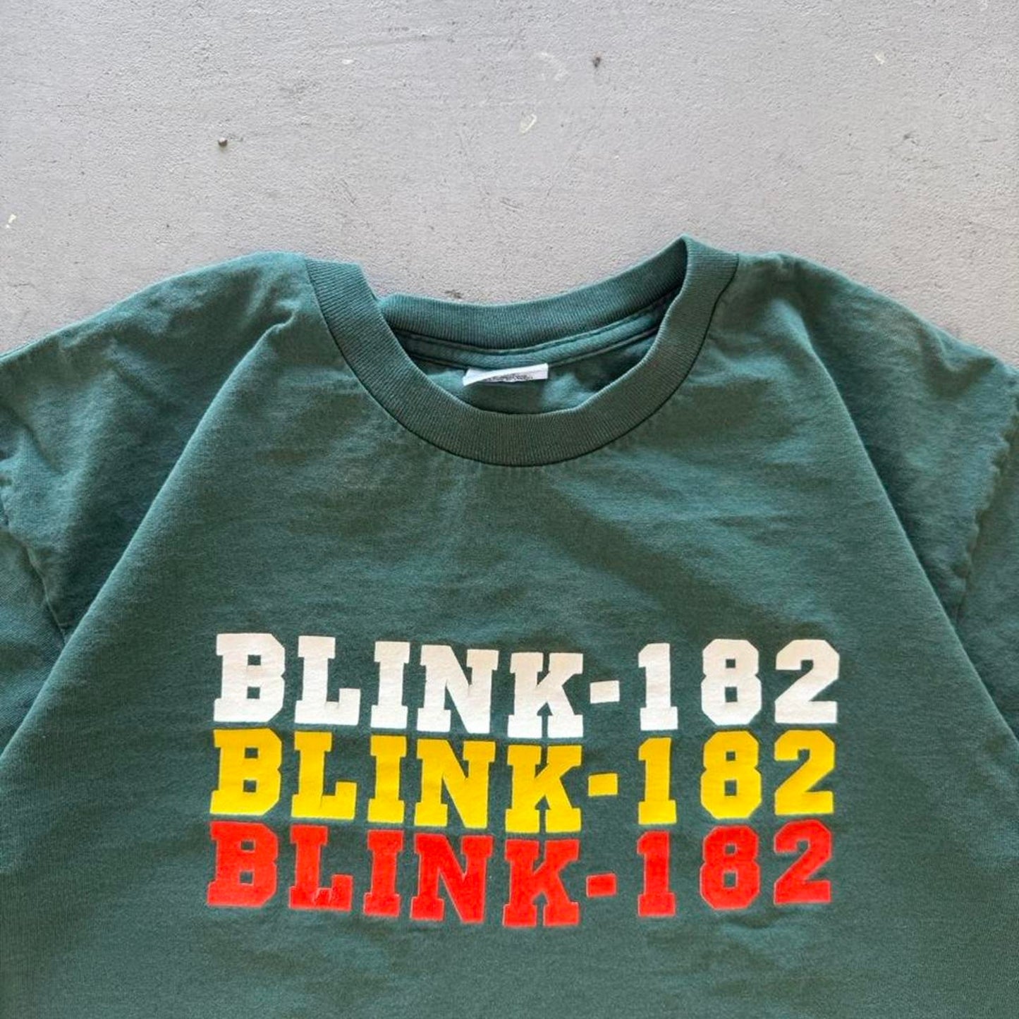 Vintage 90s Blink-182 Text Band T-Shirt - Large
