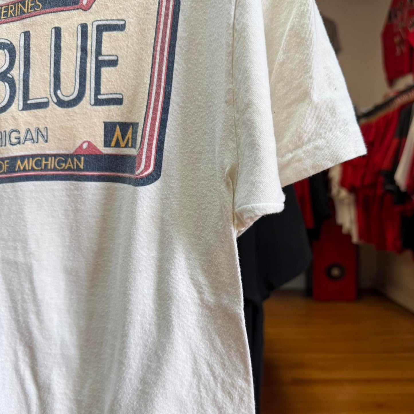 Vintage 80s Michigan Wolverines License Plate T-Shirt - Large