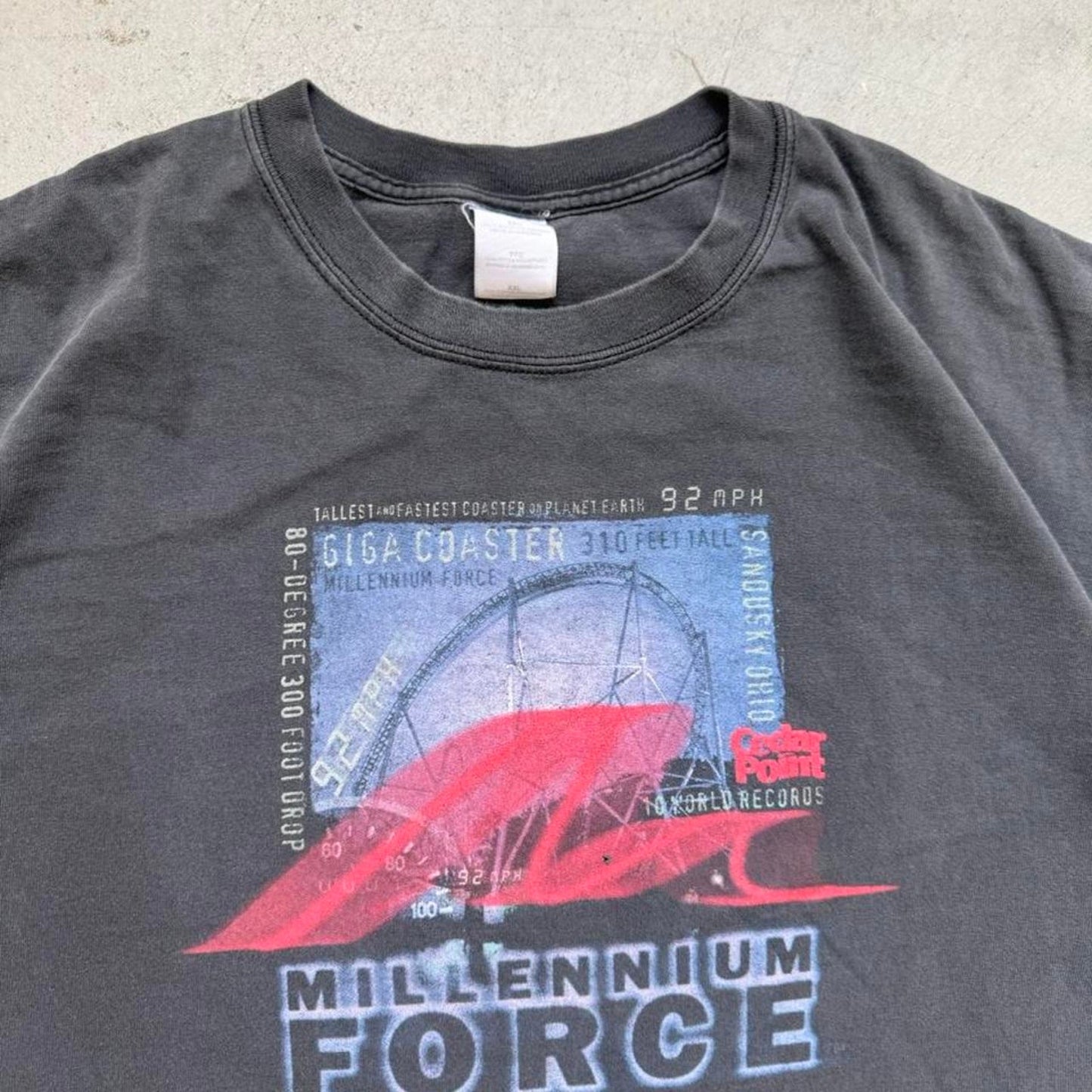 Vintage Millennium Force Rollercoaster Cedar Point T-Shirt - XX-Large